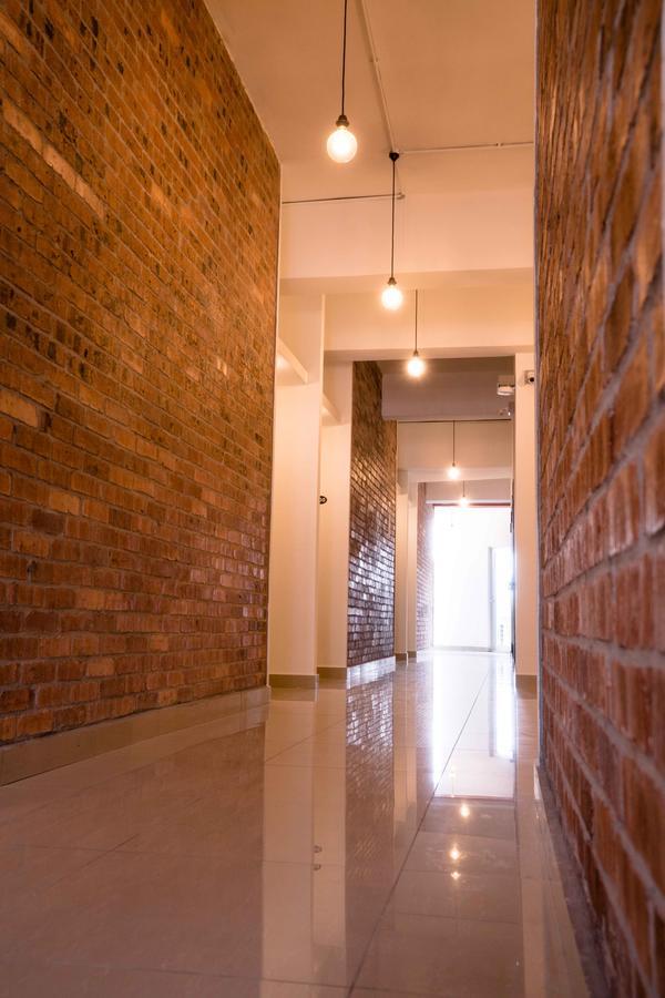 Bizz Hotel Puchong Eksteriør billede