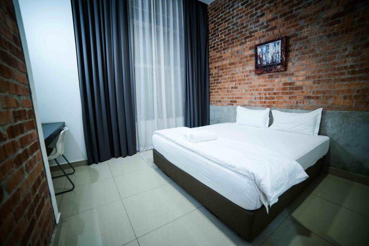 Bizz Hotel Puchong Eksteriør billede